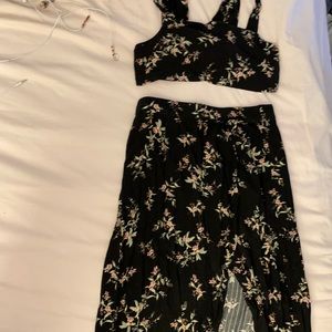 Super cute maxi skirt and crop top set